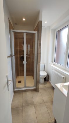 salle de bain chambre 1